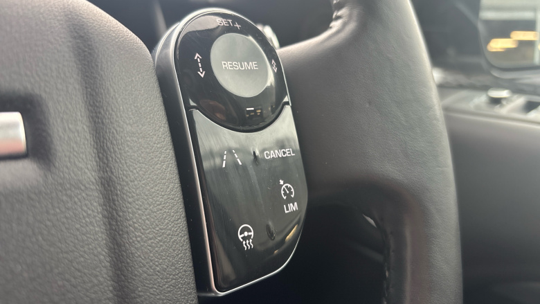 Land Rover Discovery 3.0 SD6 HSE Luxury 5dr Auto Diesel Station Wagon